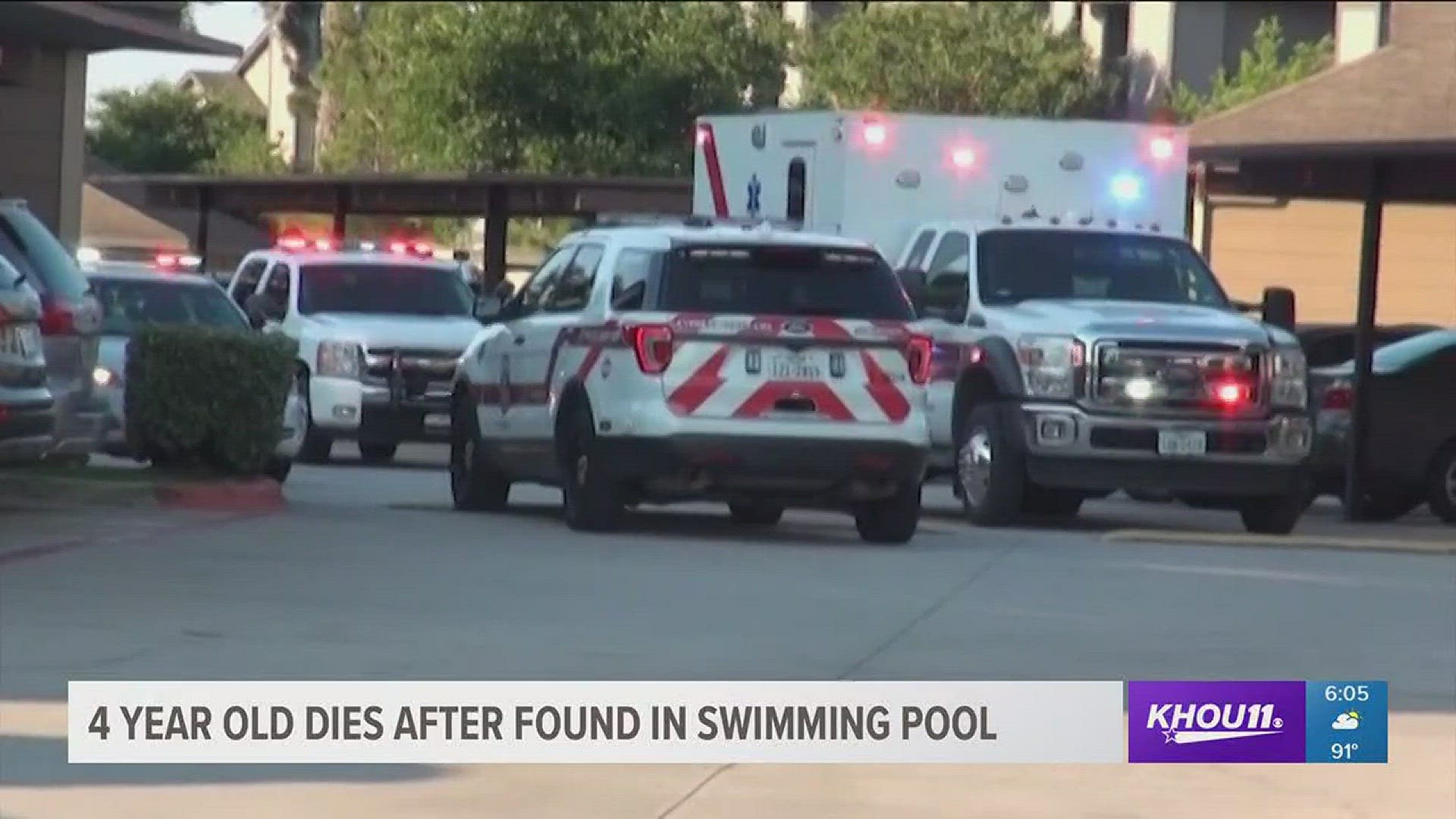 KHOU 11 Top Headlines at 6 p.m. include United Airlines passengers panic when plane loses cabin pressure, Santa Fe High School students return to school and a 4-year-old dies after found in swimming pool.