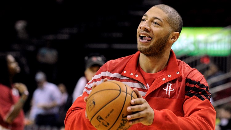 Former Rockets draft pick Royce White enters MMA