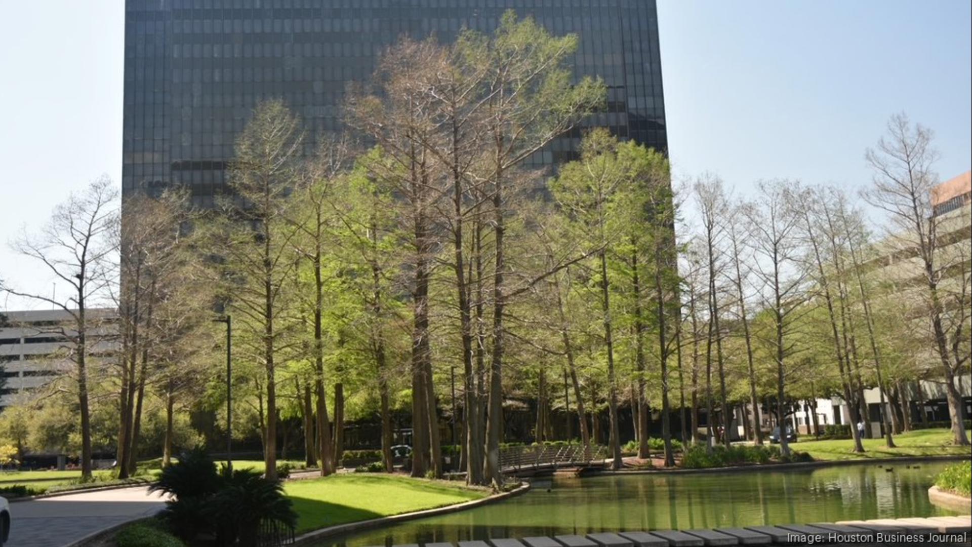 Prominent Uptown office tower faces foreclosure | khou.com