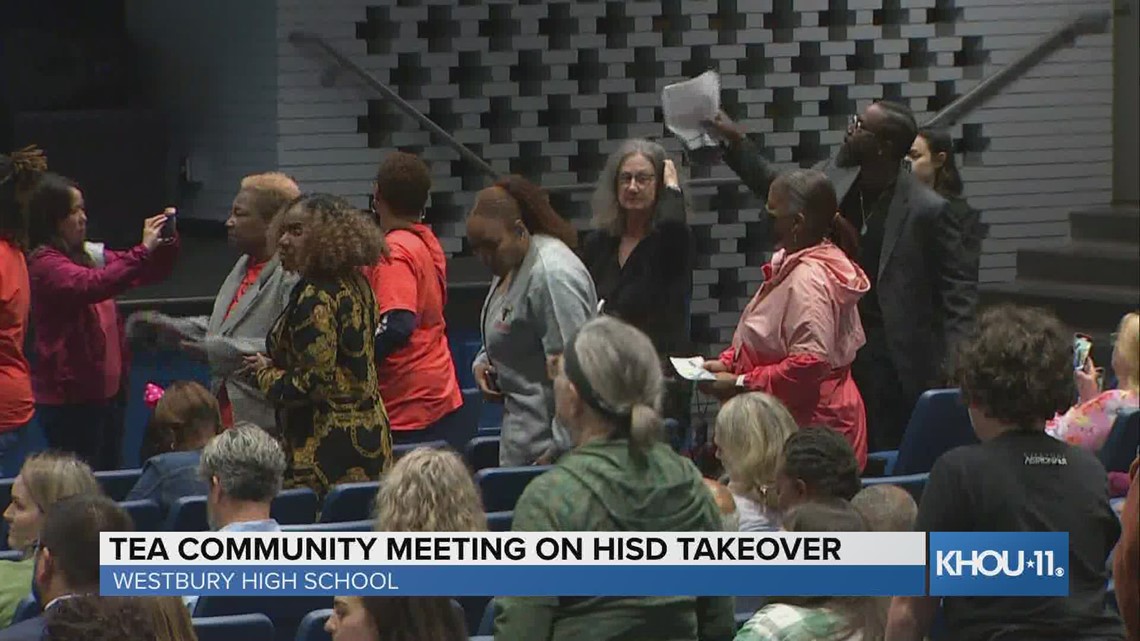 TEA deputy commissioner interrupted by attendees during meeting on HISD takeover