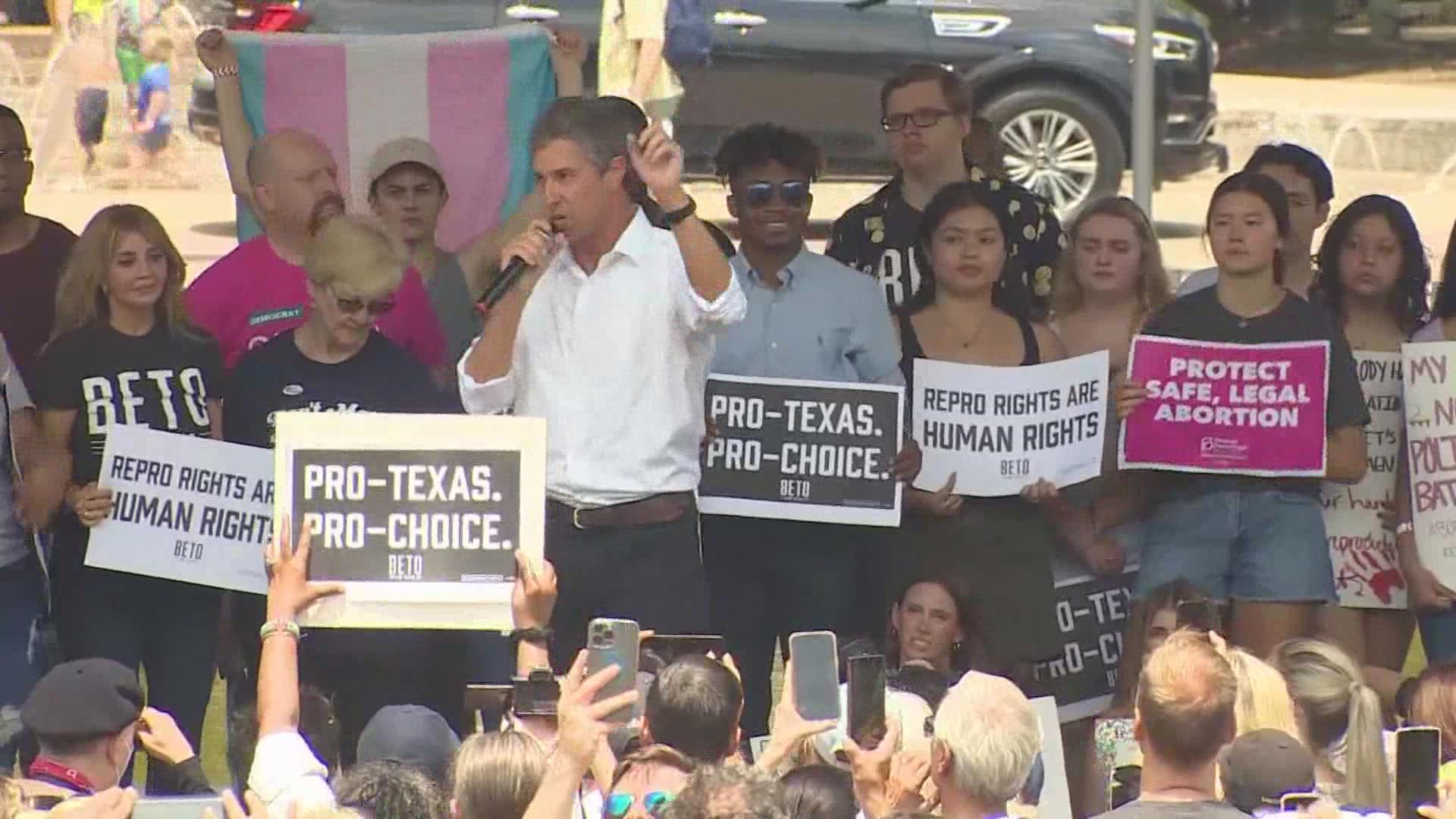 In spite of Saturday's heat, thousands of people packed a park in Downtown Houston for an abortion-rights rally organized by Texas governor candidate Beto O'Rourke.