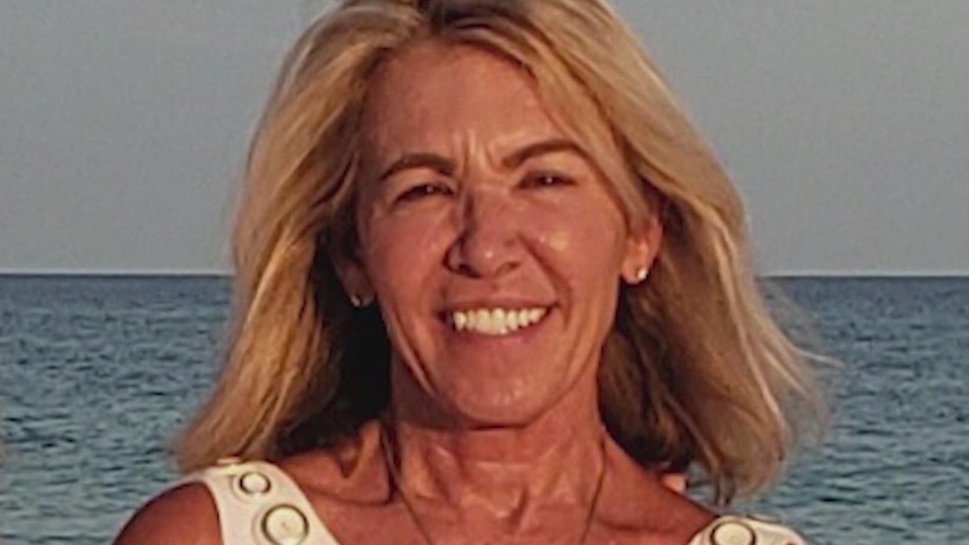 Texas EquuSearch resumed their search for Sherry Noppe Thursday at George Bush Park. Searchers spread out through the 2,700-acre park on ATVs and on foot.