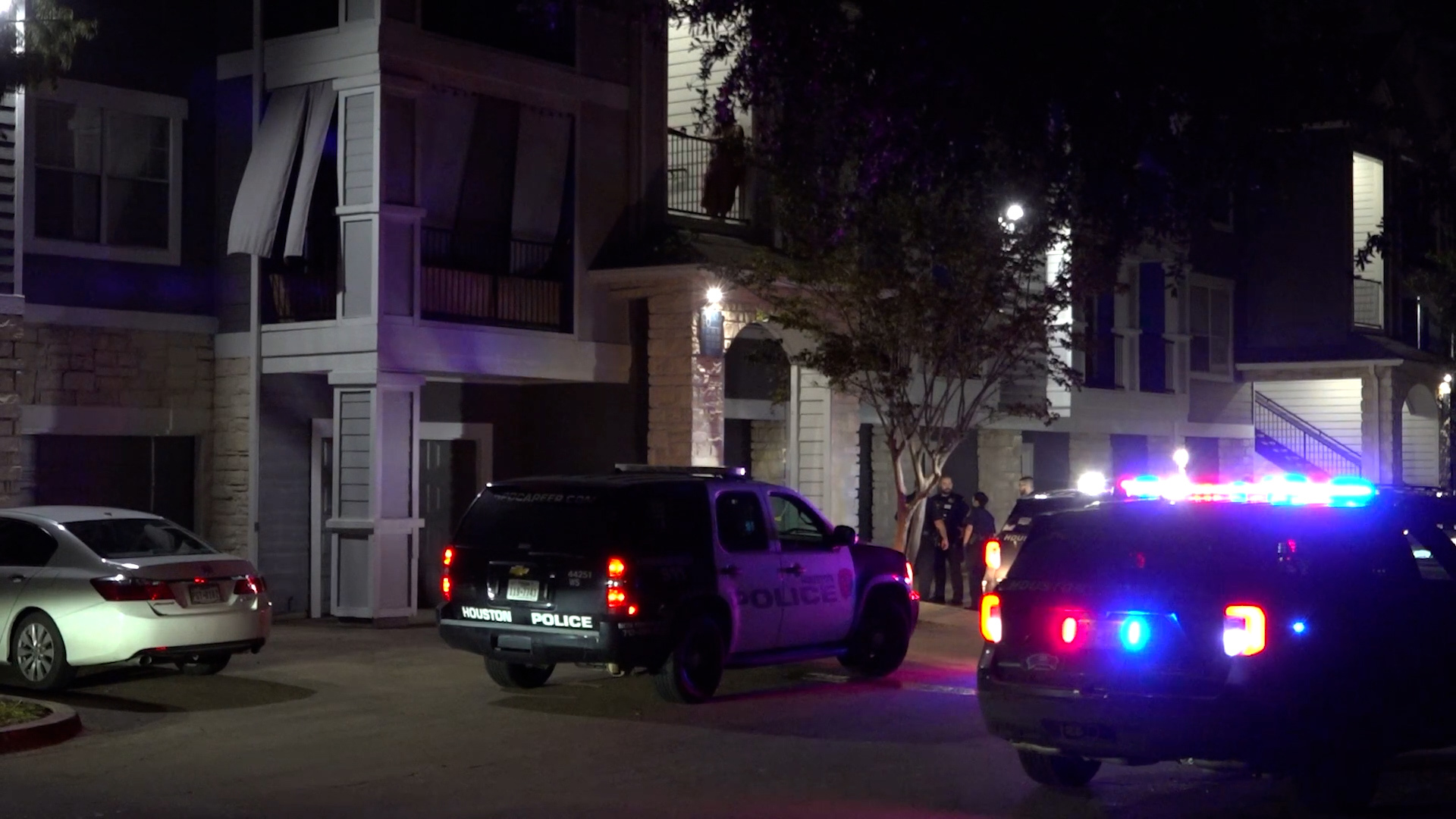 Houston, Texas crime Man found dead in apartment with narcotics