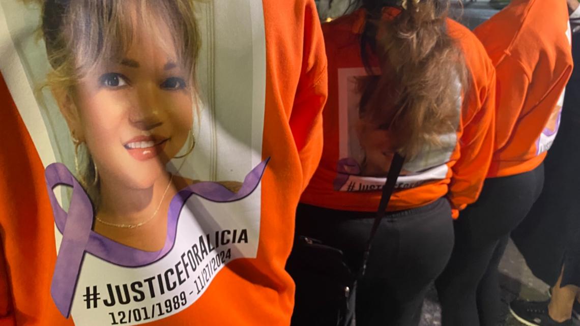 Vigil held for mother of 3 allegedly killed by estranged husband | khou.com