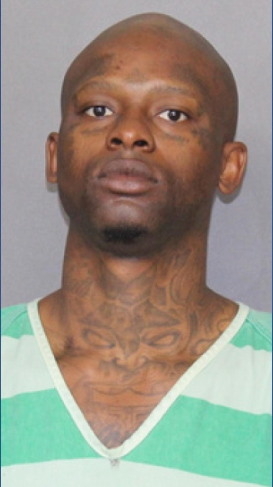 Violent Grimes County inmate escapes hospital on Cross Park Drive in ...