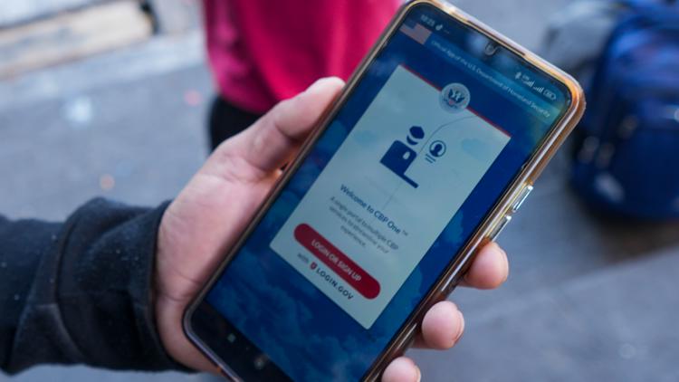 Can Border App Customs and Border Protection One app goes offline after Trump sworn in ...