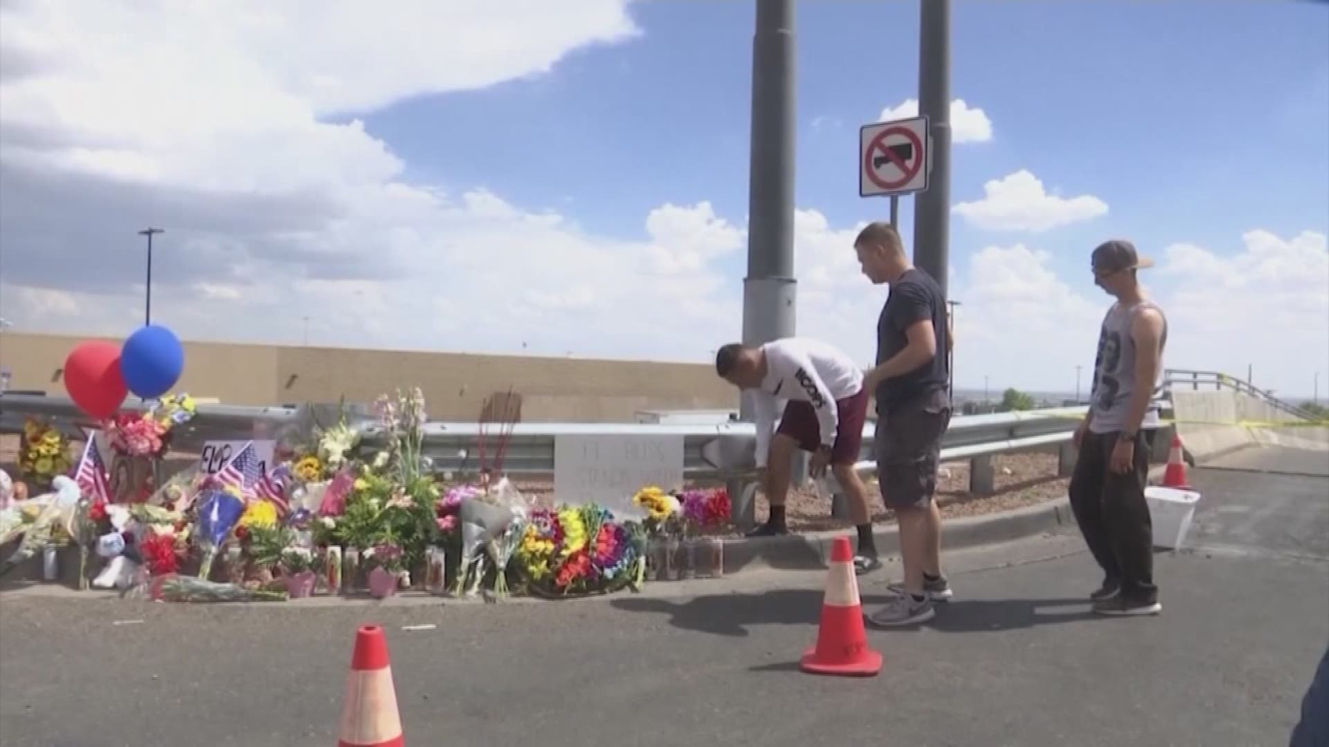 The latest on the mass shootings in El Paso and Dayton, Ohio, also Chita has the forecast for the week, these are some of the top headlines from #HTownRush at 4:30 a.m.