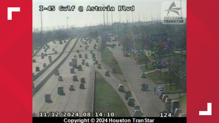 Deadly crash slowing traffic along Gulf Freeway near FM 1959 | khou.com