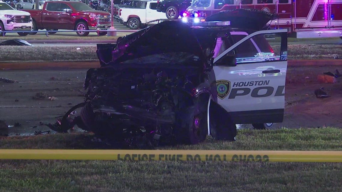 Innocent Driver Injured In Chase On Highway 6 | Houston Crime | Khou.com