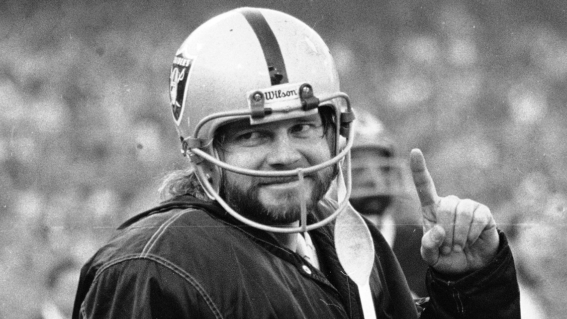 Ken Stabler, quarterback for the Houston Oilers stands on the sidelines at  Texas Stadium, Aug. 30, 1981, during game with the Dallas Cowboys. Stabler,  one of the most successful quarterbacks in professional