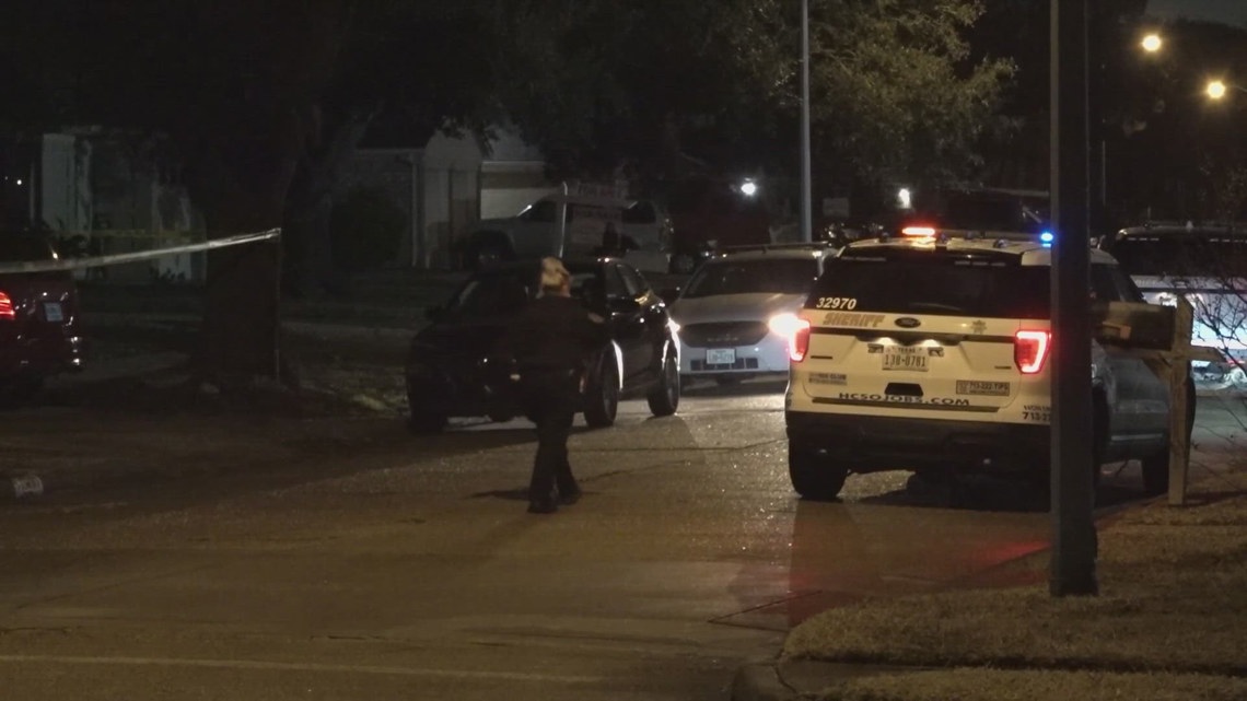 Father critically injured in north Harris County shooting; son arrested ...