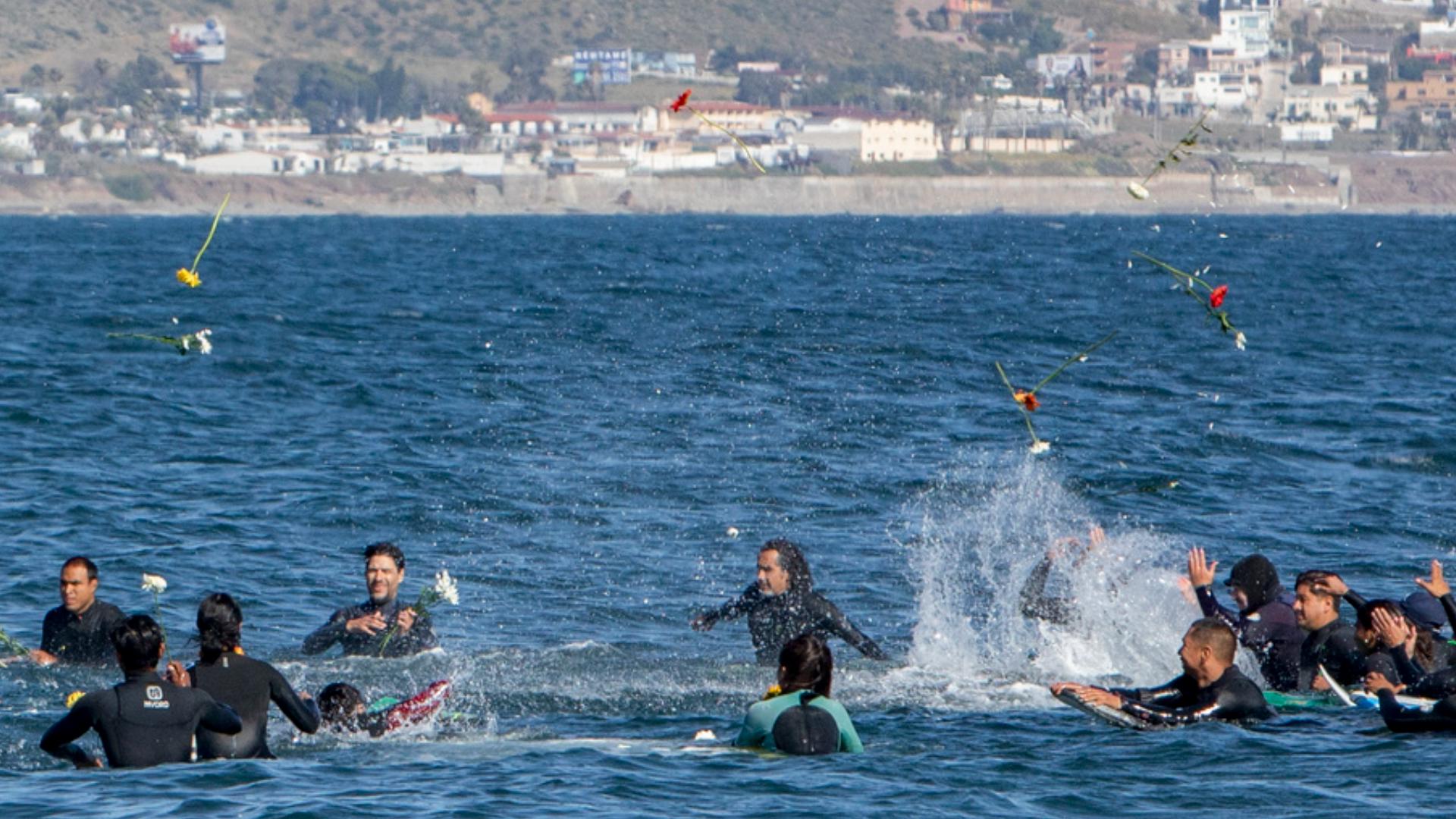 American, 2 Australia surfers killed near Ensenada, Mexico | khou.com