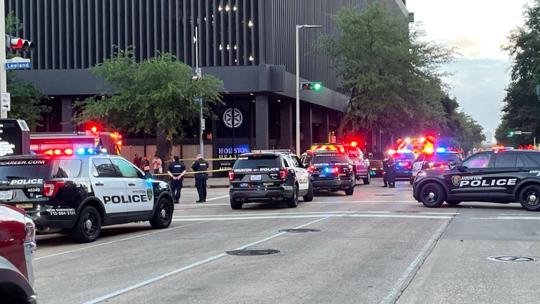 Pedestrian hit and killed by vehicle in downtown Houston | khou.com