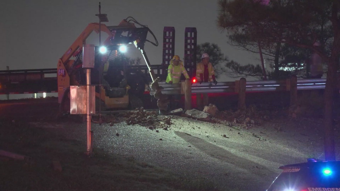 Police investigating deadly hit-and-run crash on the Gulf Freeway near ...