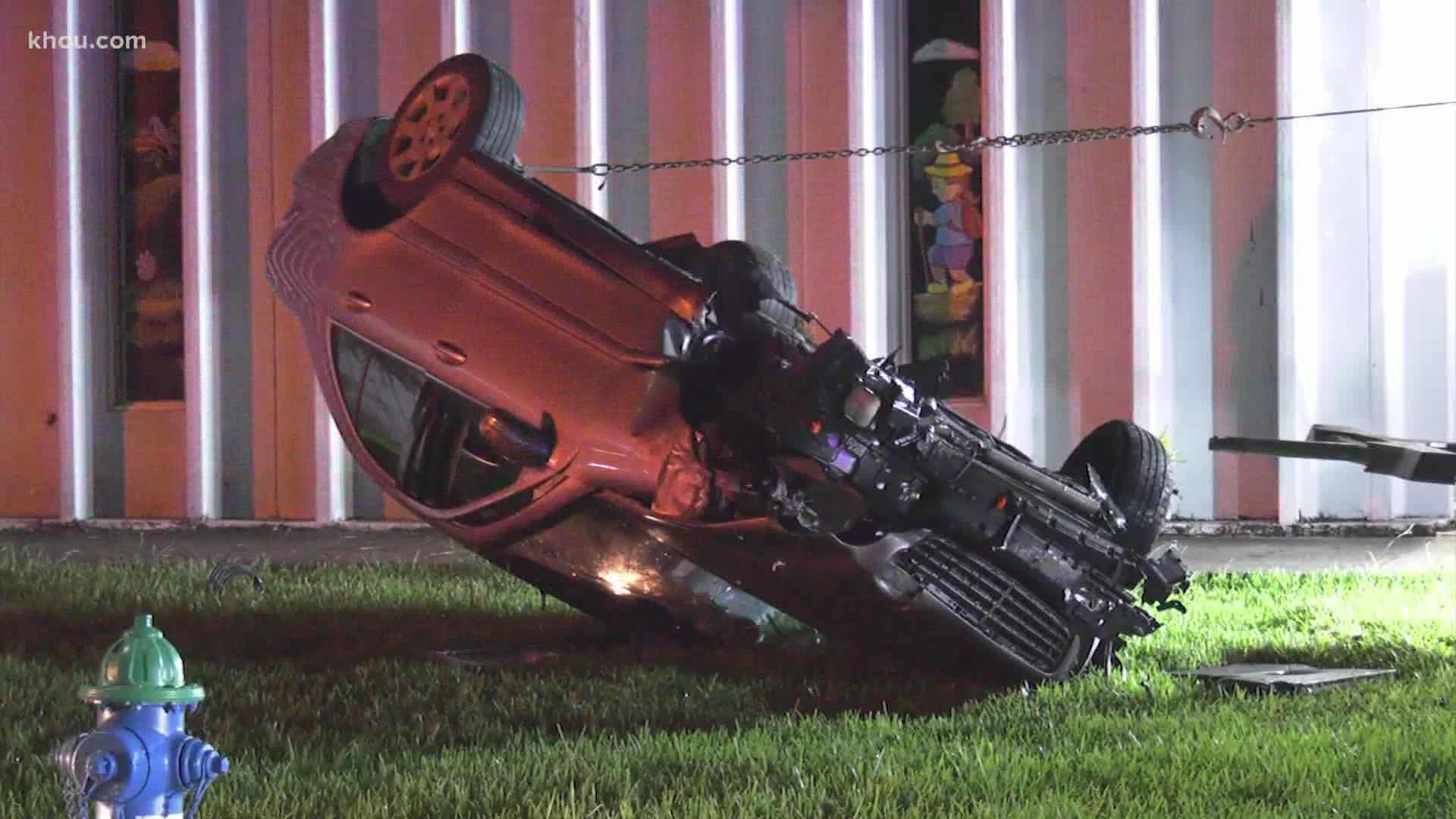 No arrest have been made after a shooting suspect led HPD officers on an overnight chase Wednesday in southwest Houston.