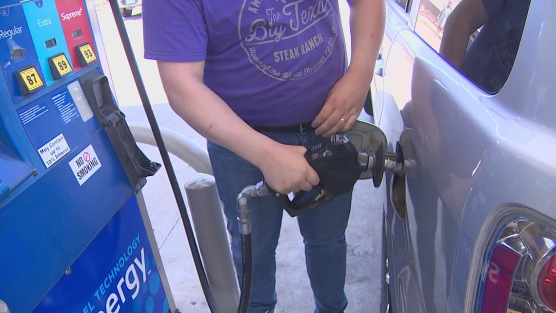 Soaring gas prices in America - Vimarsana News