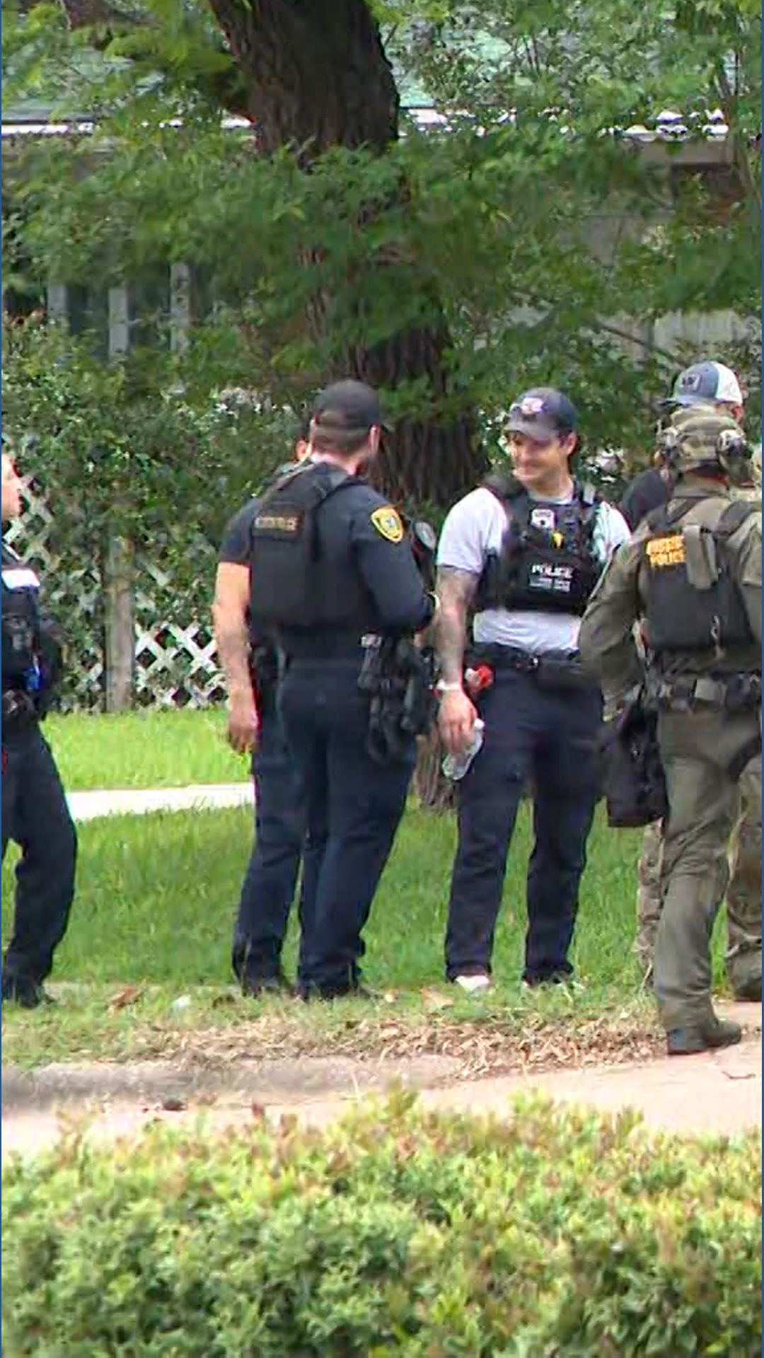HPD update: Suspect taken into custody after chase ends in SWAT ...