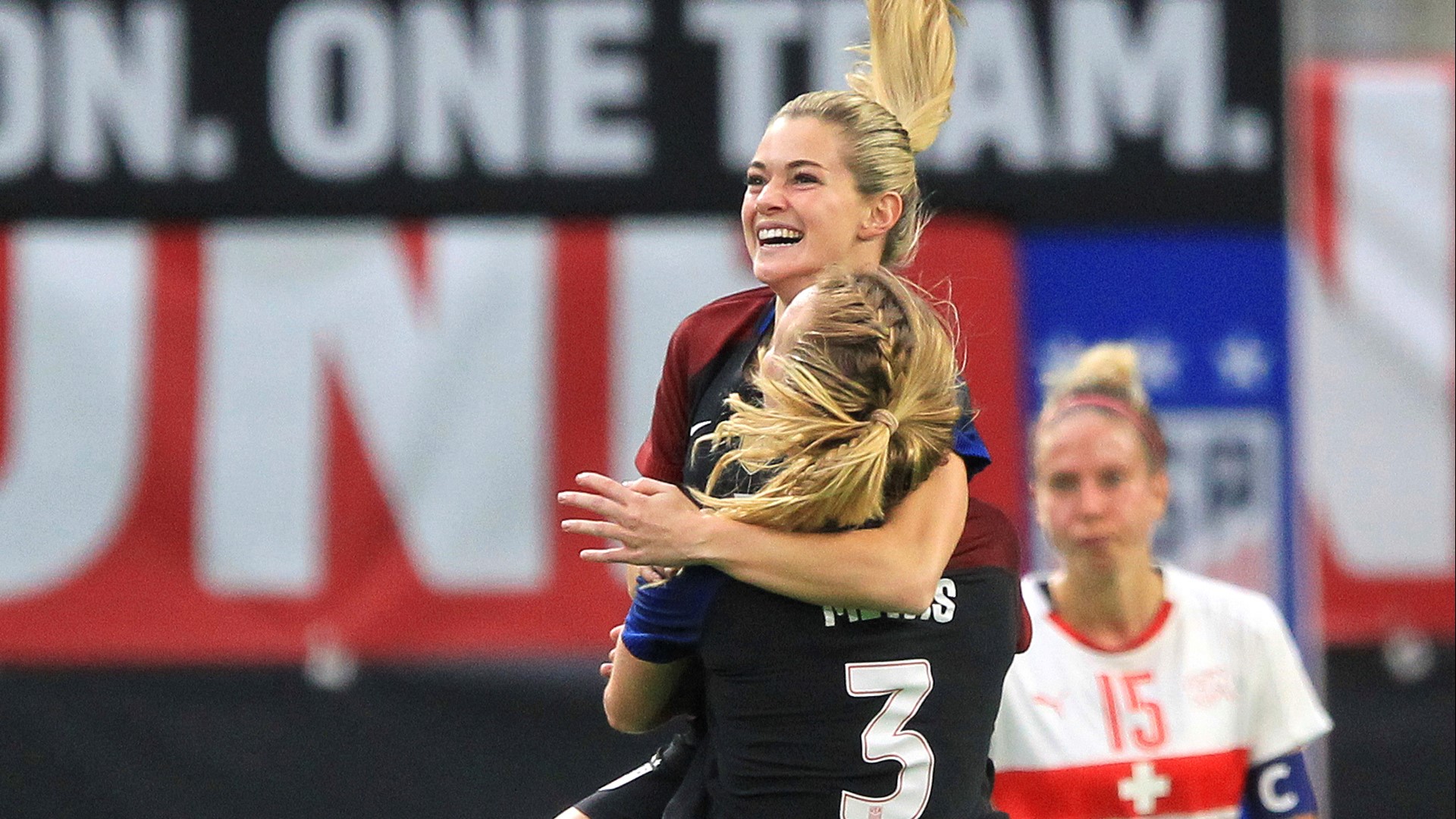 Kealia Ohai: 5 things you didn't know about JJ Watt's fiance | khou.com
