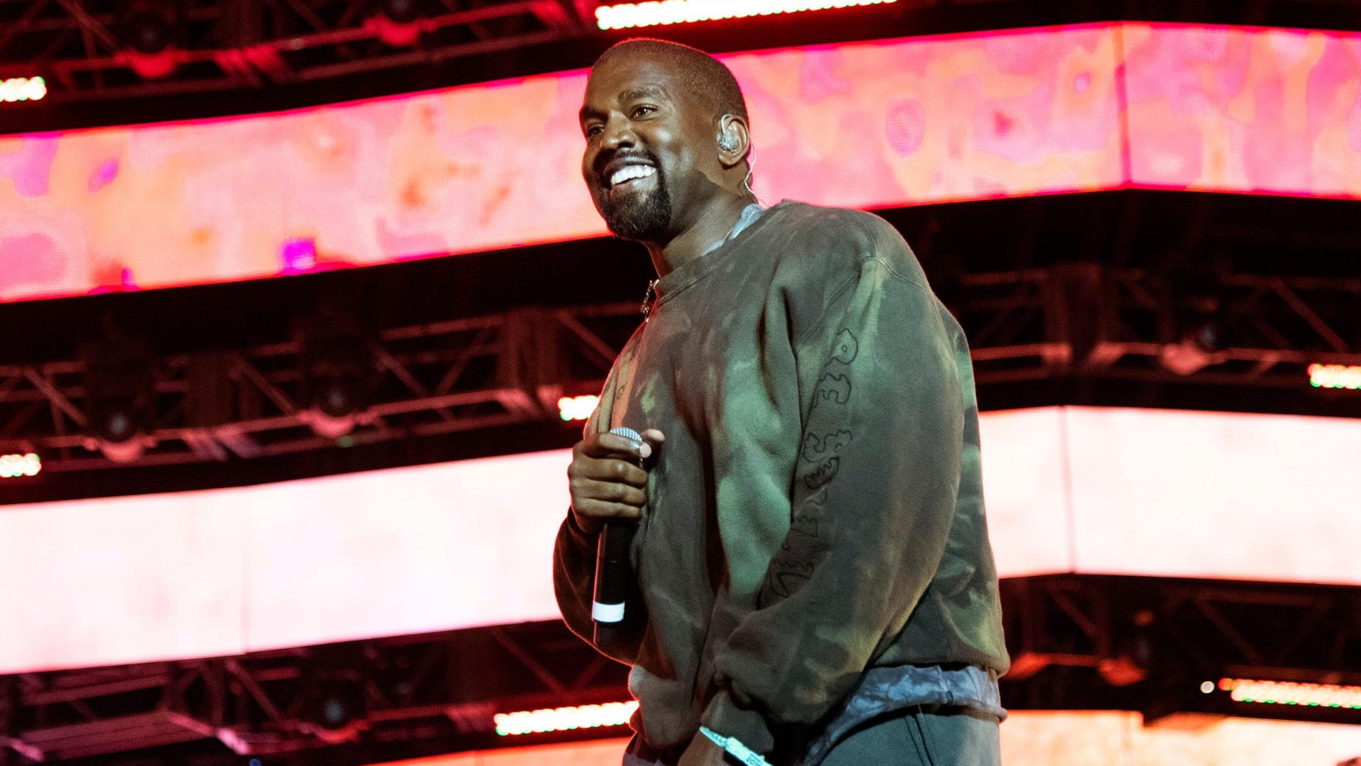Ye returning to Houston for concert at Reliant Stadium
