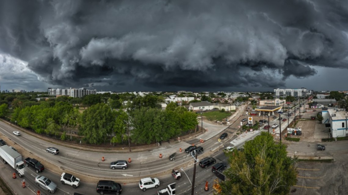 Badai Houston, Texas: Foto dan video dari Kamis, 18 Agustus
