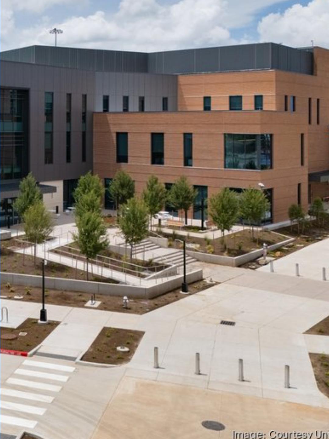 UH Sugar Land opens new engineering building for fall semester | khou.com