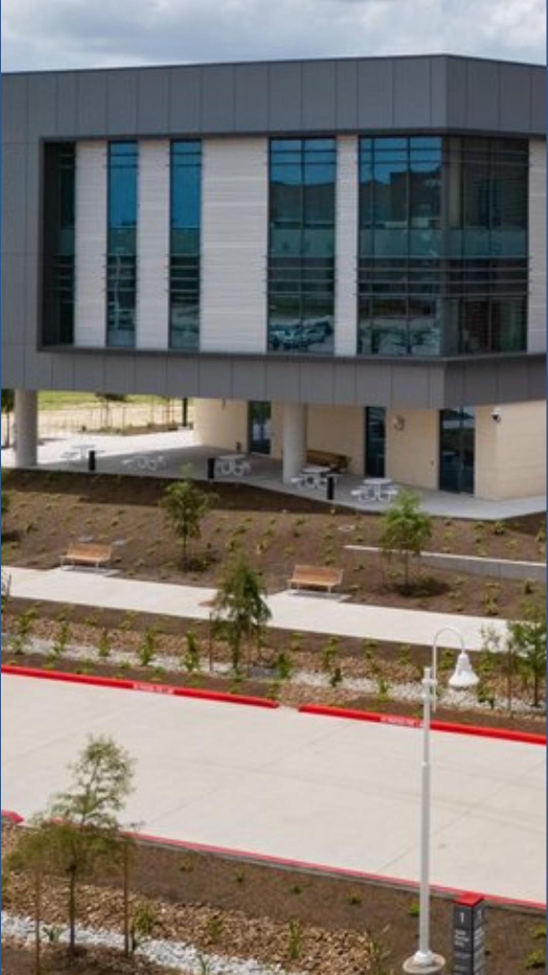 UH Sugar Land opens new engineering building for fall semester | khou.com
