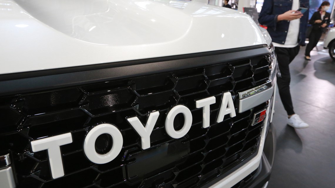 Toyota menciptakan teknologi kabin baru untuk mencegah kematian mobil panas