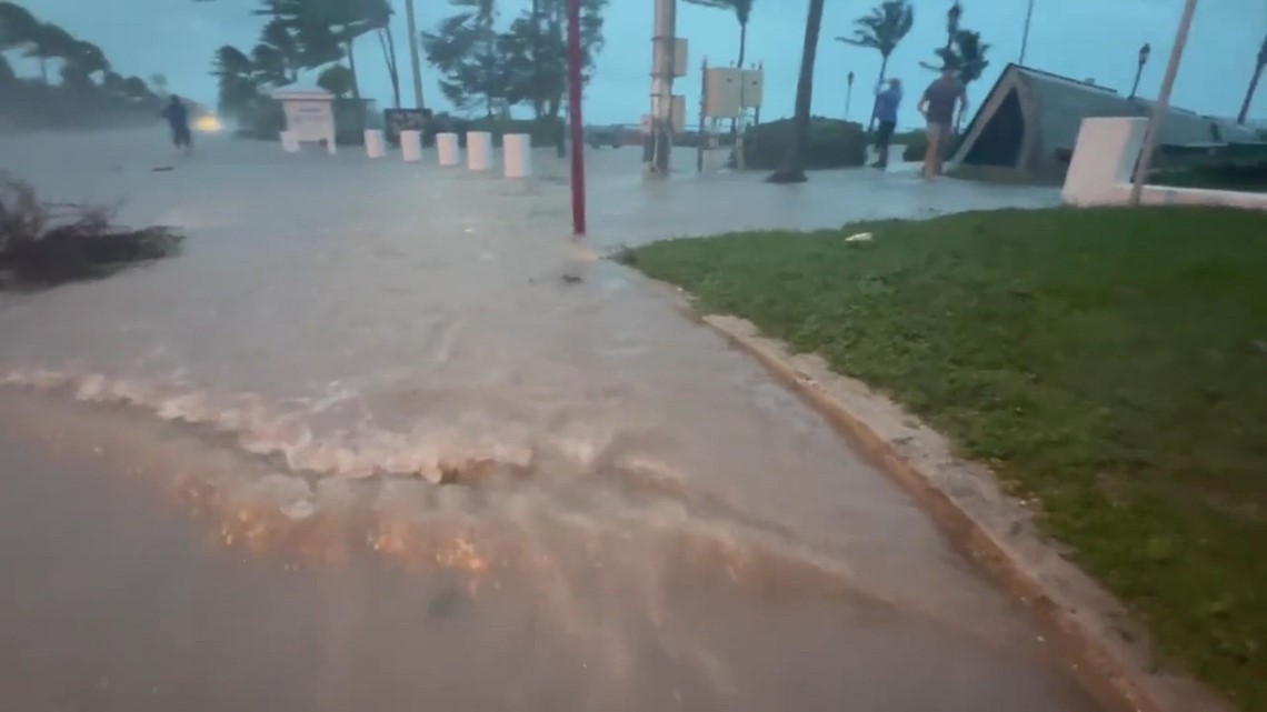 Fast-moving water flooding streets in Key West, Florida | khou.com