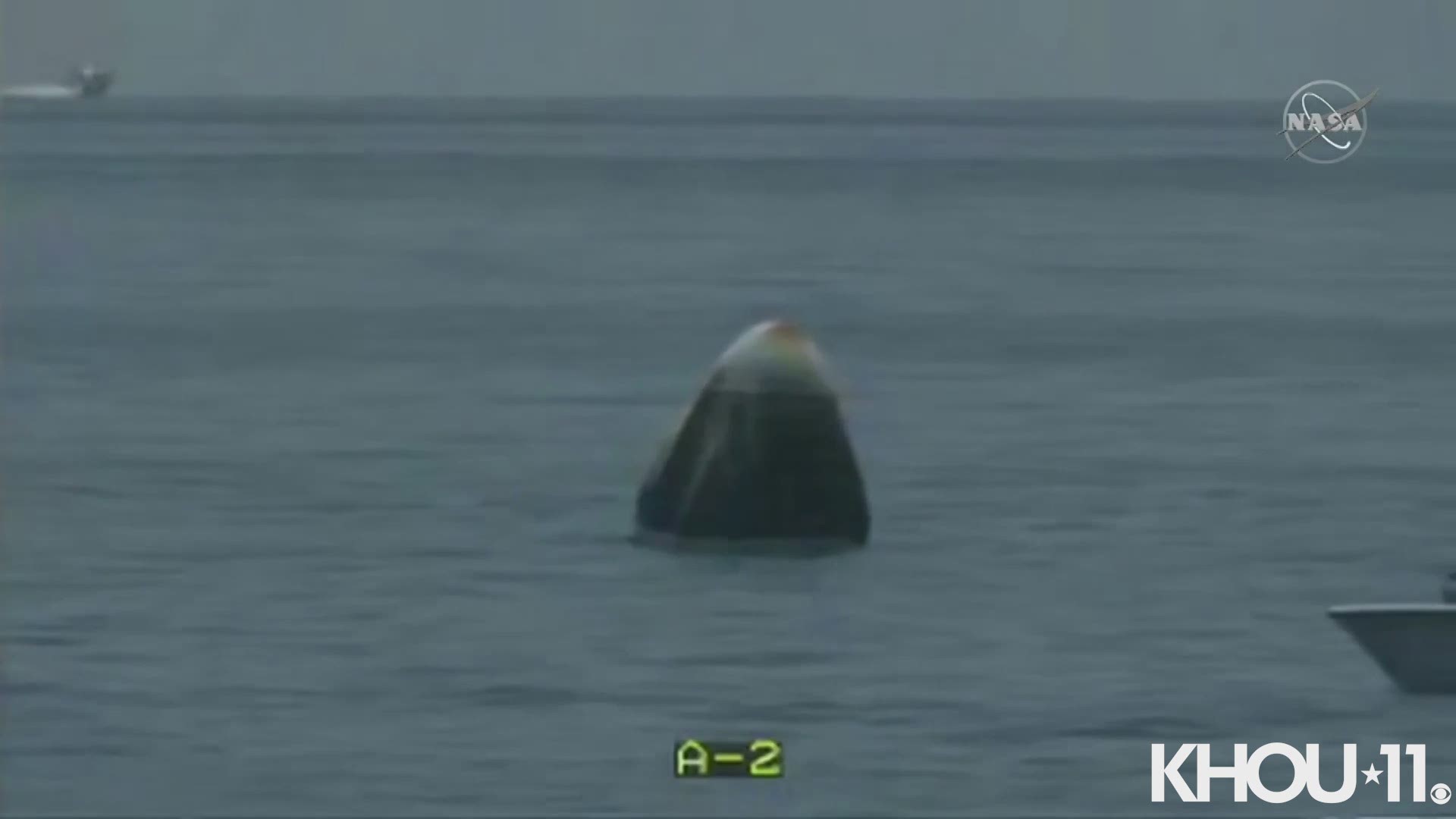 Here's something that wasn't exactly expected -- private boats surrounding the Crew Dragon capsule once it splashed down.