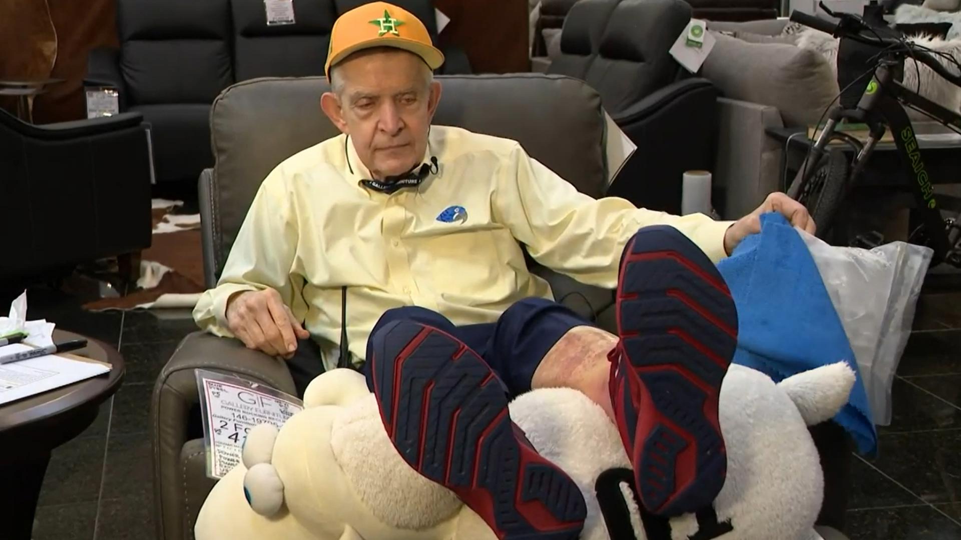 Jim “Mattress Mack” McIngvale returns to work after being in the hospital for three days. He sits down with KHOU 11’s Shern-Min Chow to talk about how healing.