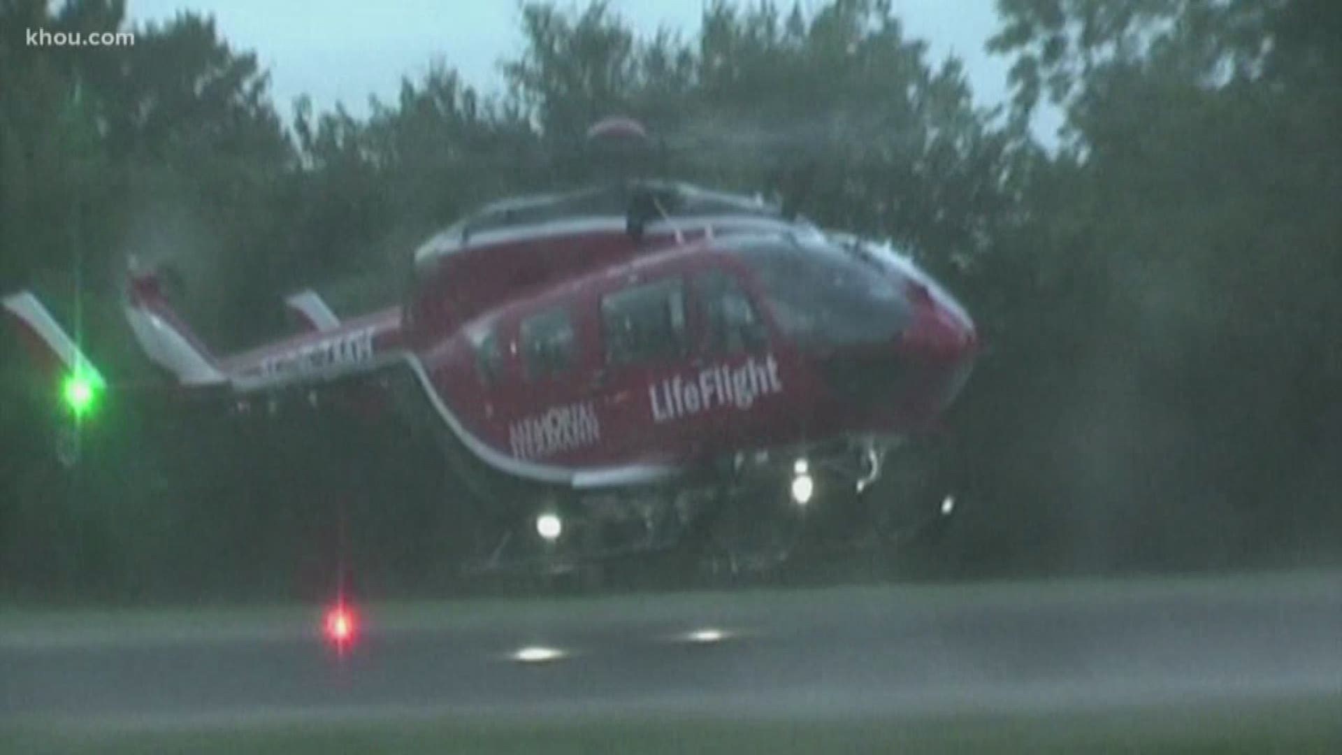 2 dead, 8 others injured in boat crash near Baytown