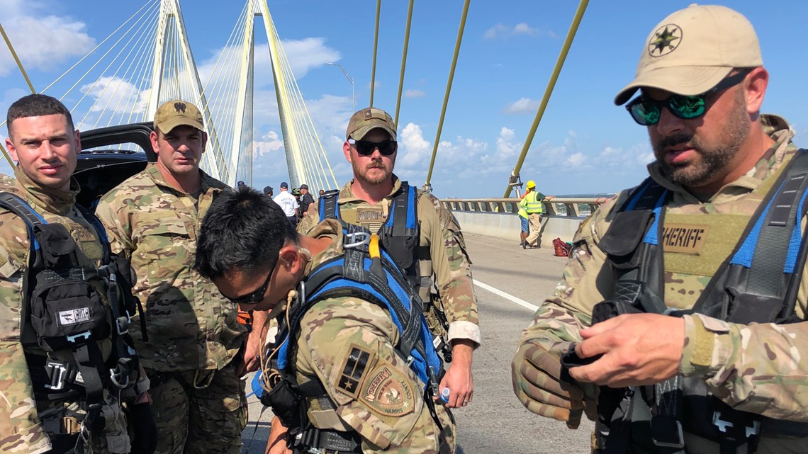 Harris County deputies: Rappelling off bridge was scary | khou.com