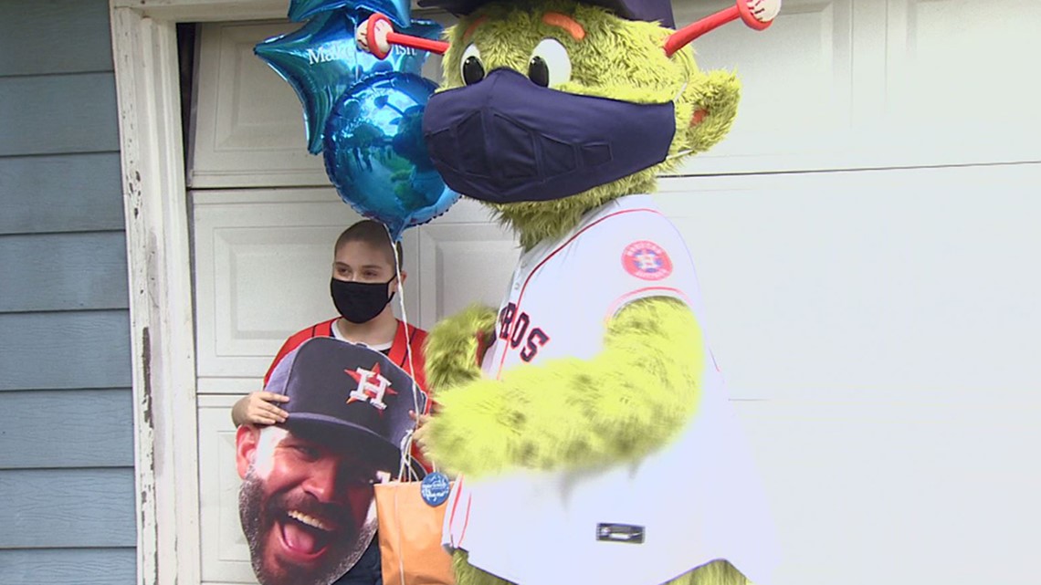 Make-A-Wish teen gets special delivery from Astros Orbit