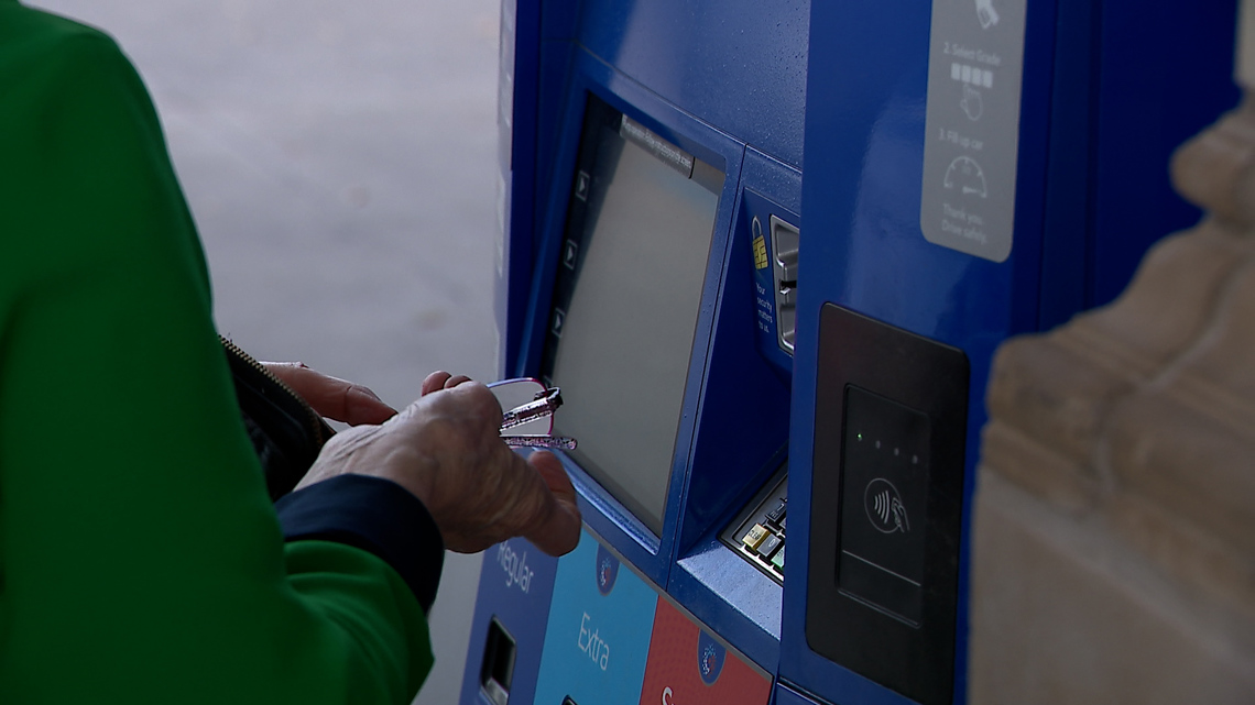 Conflict overseas fuels higher prices at Houston gas pumps