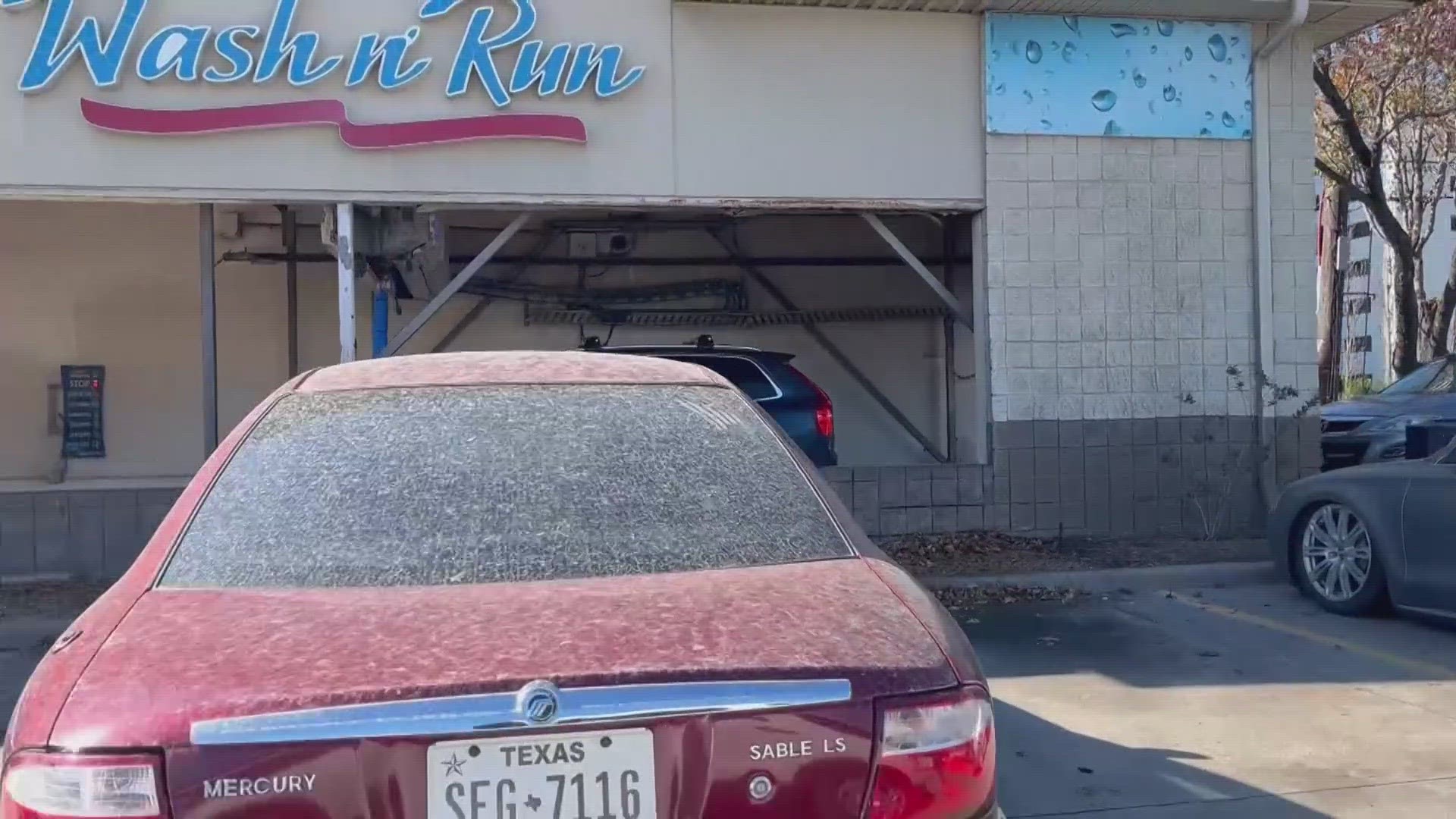 Following Monday's severe storms, Houstonians woke up to dirt-filled cars.