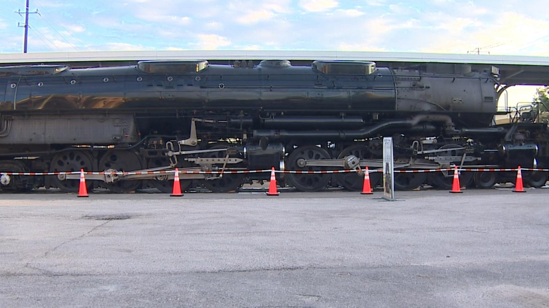 The Union Pacific steam locomotive is the largest operating one in the world.