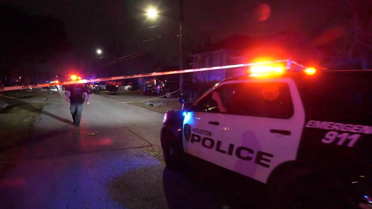 HPD: 1 killed, 2 injured during shootout in Sunnyside