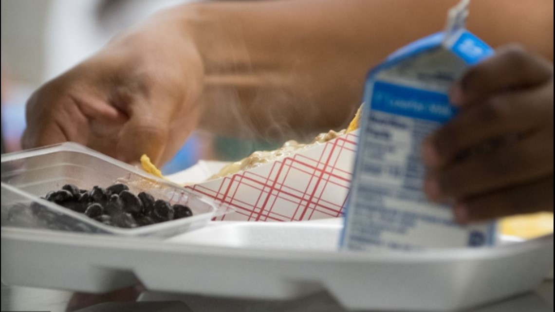 Free breakfast and lunch no longer automatic at 7 HISD campuses