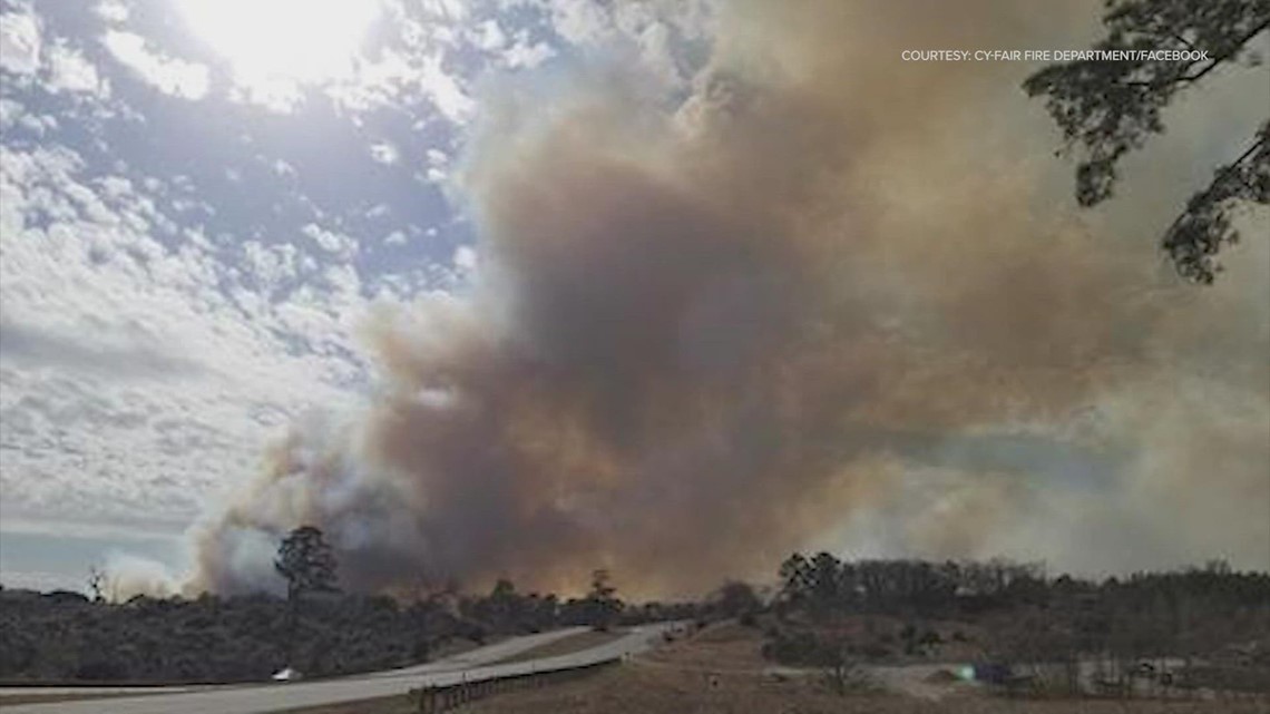 More Texas first responders helping battle Bastrop wildfire