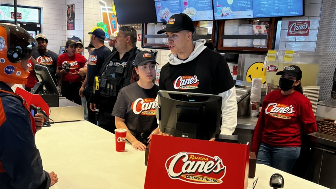 Jeremy Pena after working drive-through shift at Raising Cane's: This is a  lot of work. I'll stick to the baseball field