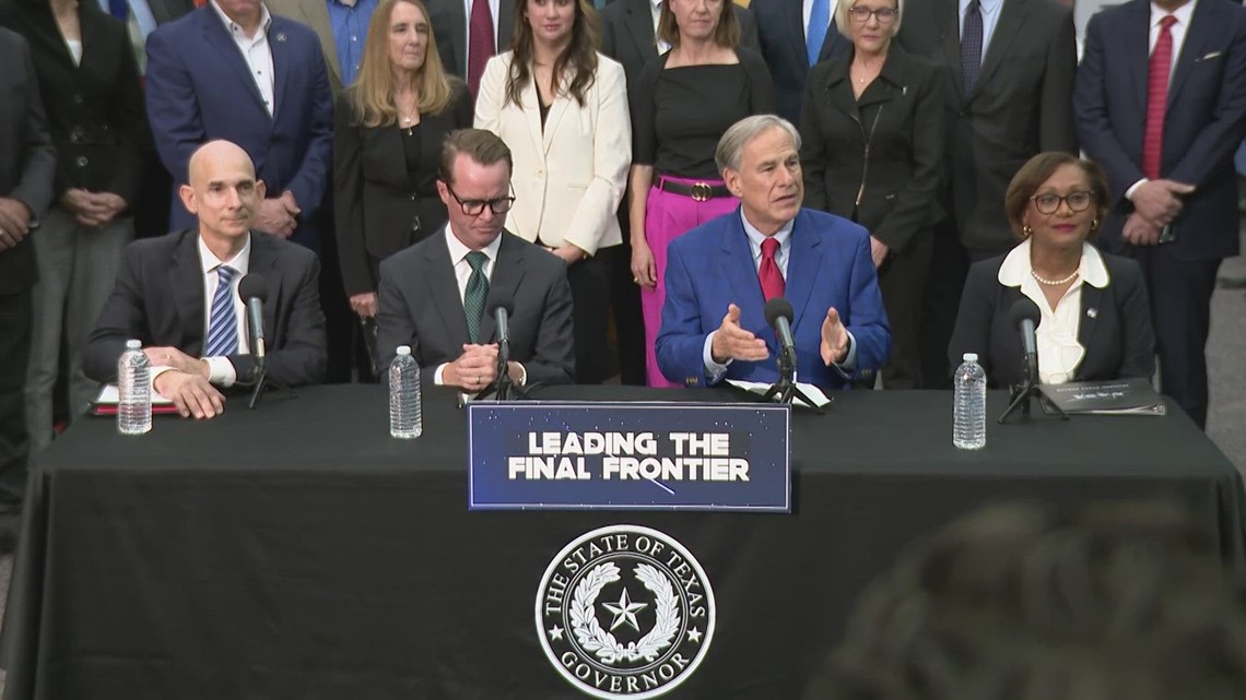 Gov. Greg Abbott announces launch of Texas Space Commission at Johnson Space Center in Houston