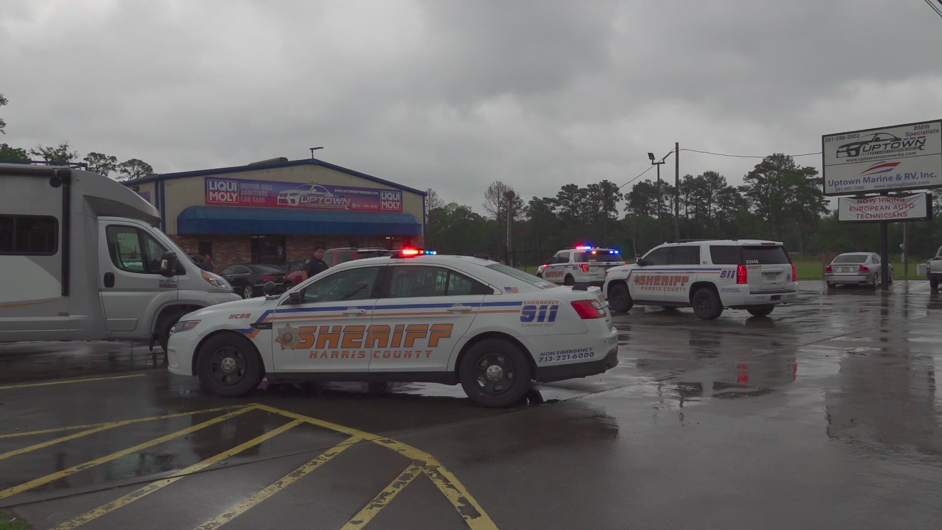 An auto shop employee in Spring was killed when a vehicle fell off a lift and crushed him, according to the Harris County Sheriff’s Office.