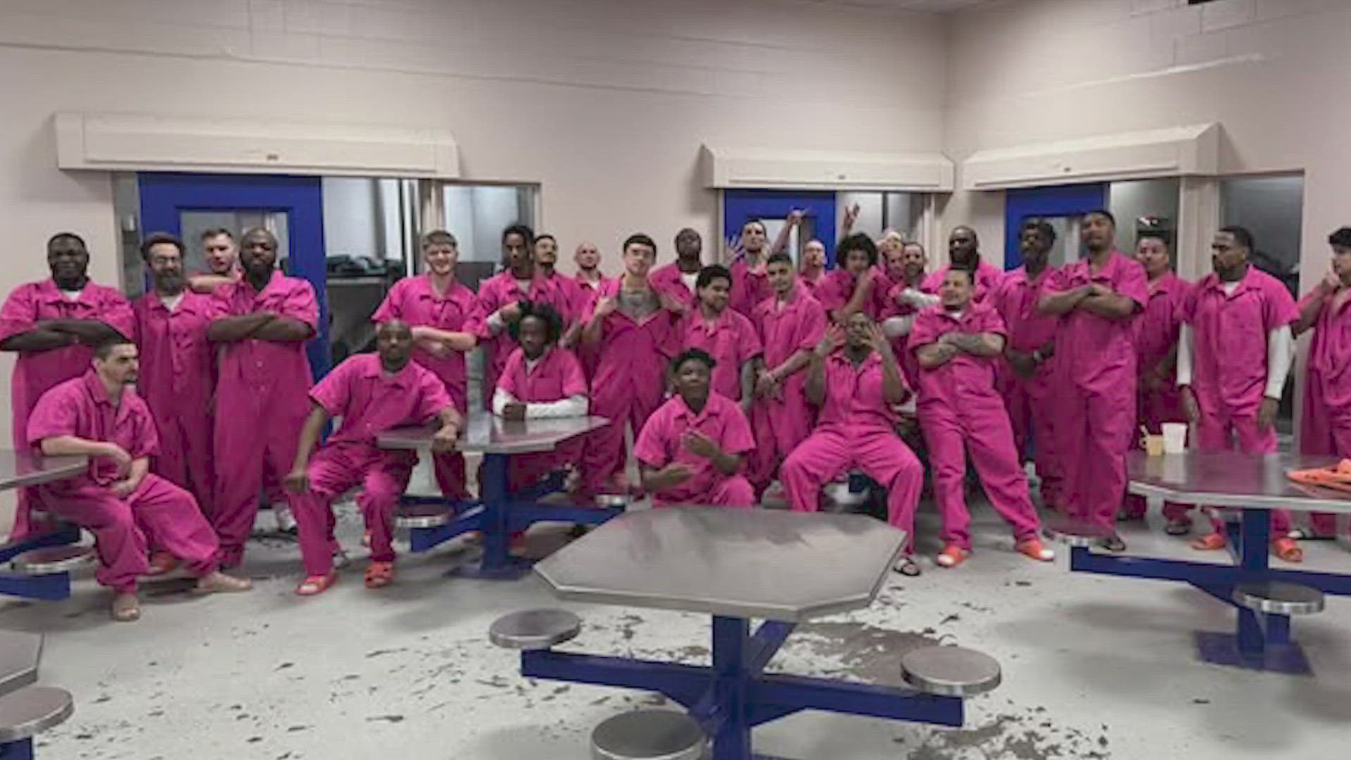 Galveston County Jail inmates are now wearing hot pink. Here's why