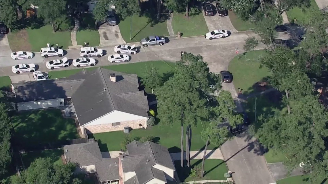 Harris County deputy constable shot: KHOU 11 team coverage | khou.com