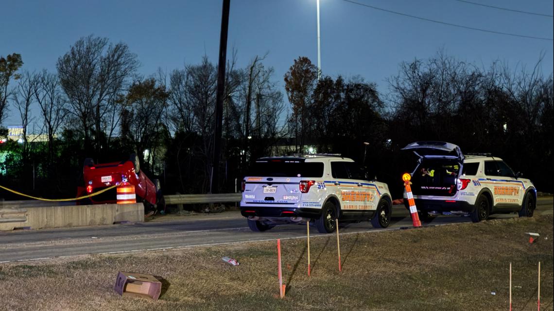 HCSO: Child killed, 2 others injured in rollover crash in NW Harris County construction zone