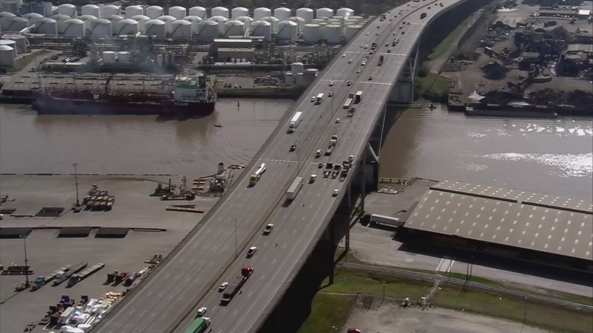 Major Houston-area bridges identified as ‘high risk’ — Here’s what we ...