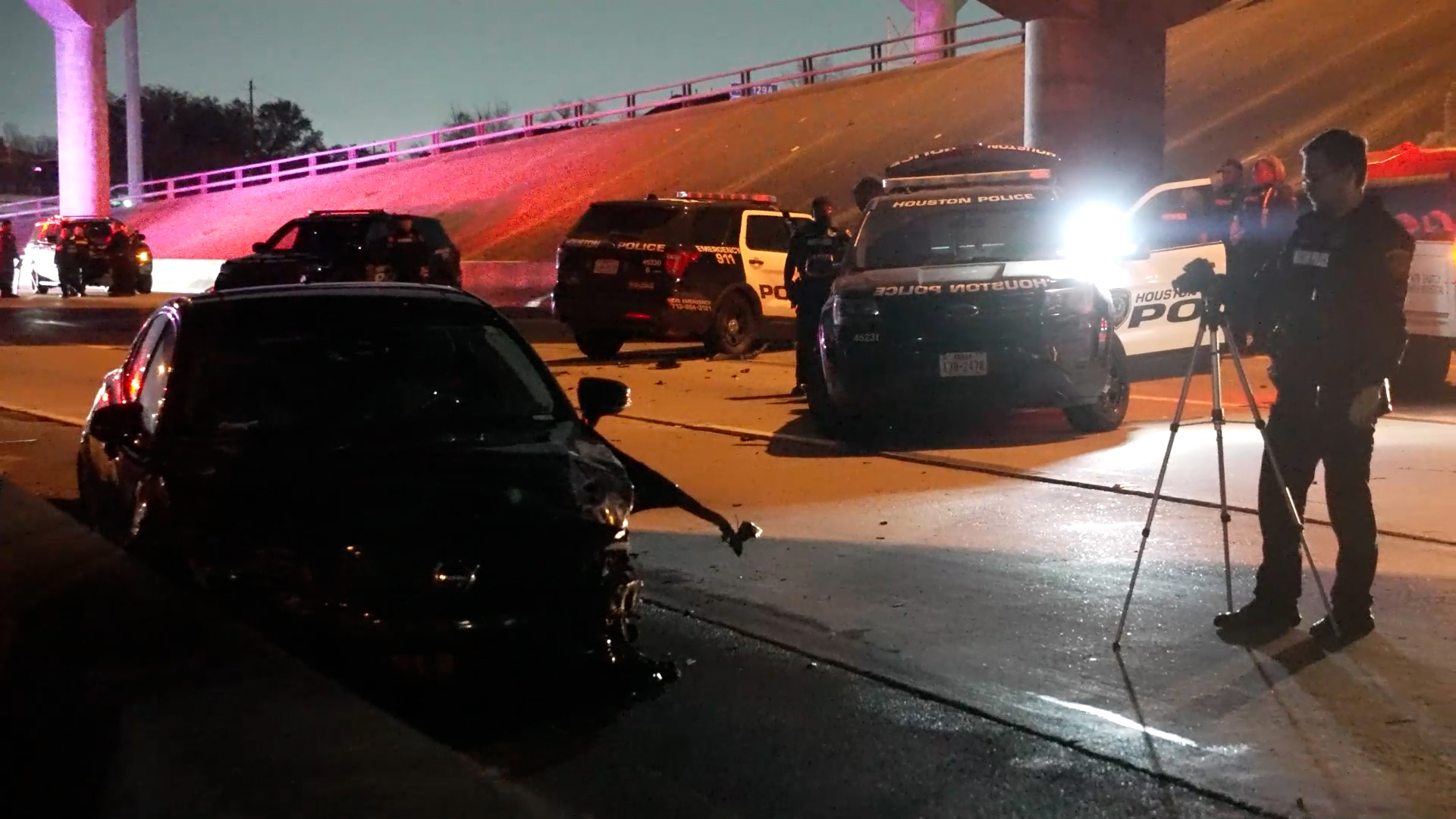 Suspected drunk driver crashes into cop car that was blocking off ...