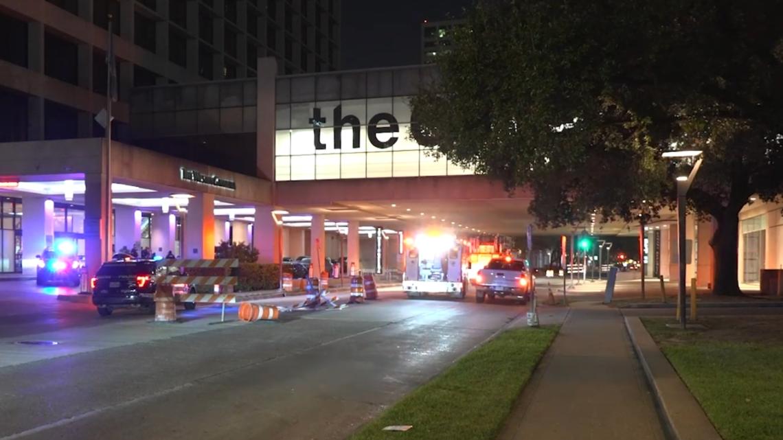 Man shot and robbed at gas station in Houston's Galleria area | khou.com