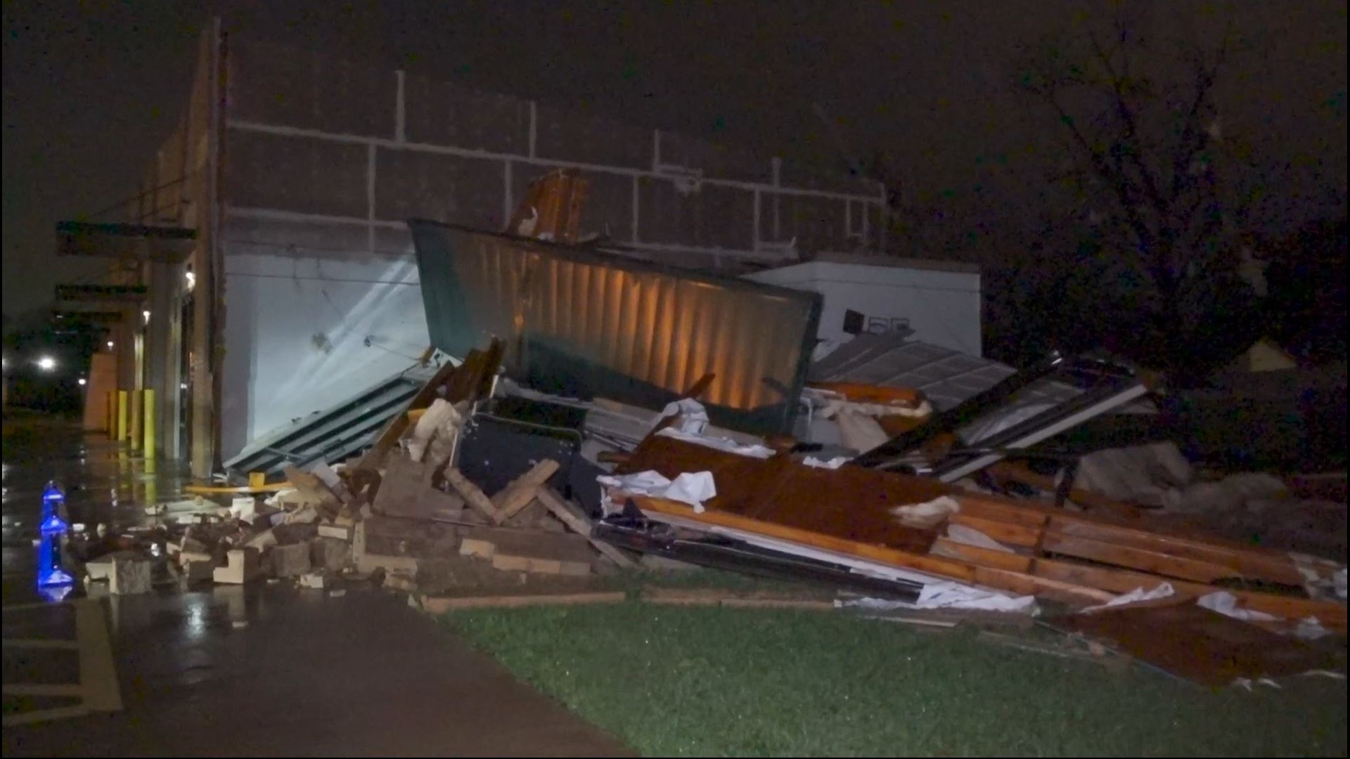 Houston weather: Suspected tornado destroys buildings in Humble | khou.com