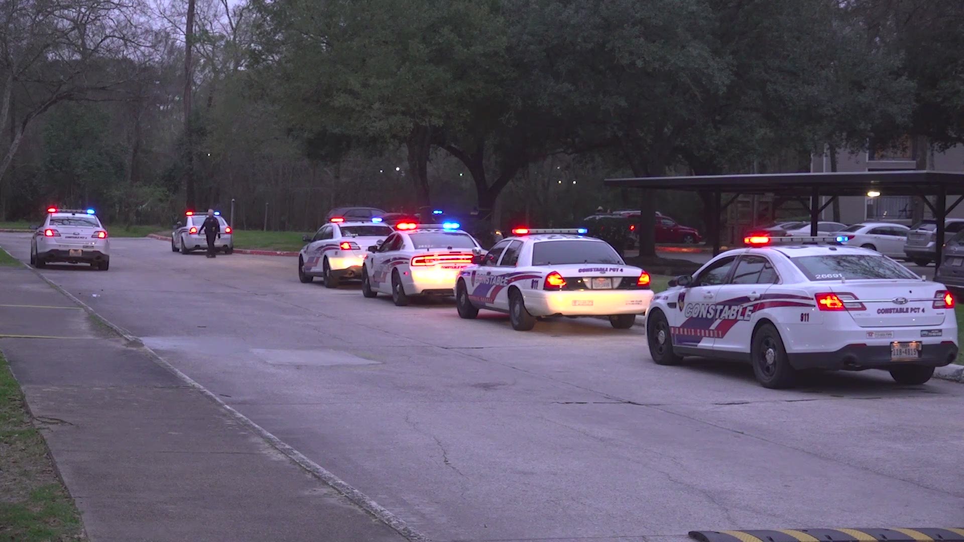North Harris County home invasion: One man shot, several people held at ...